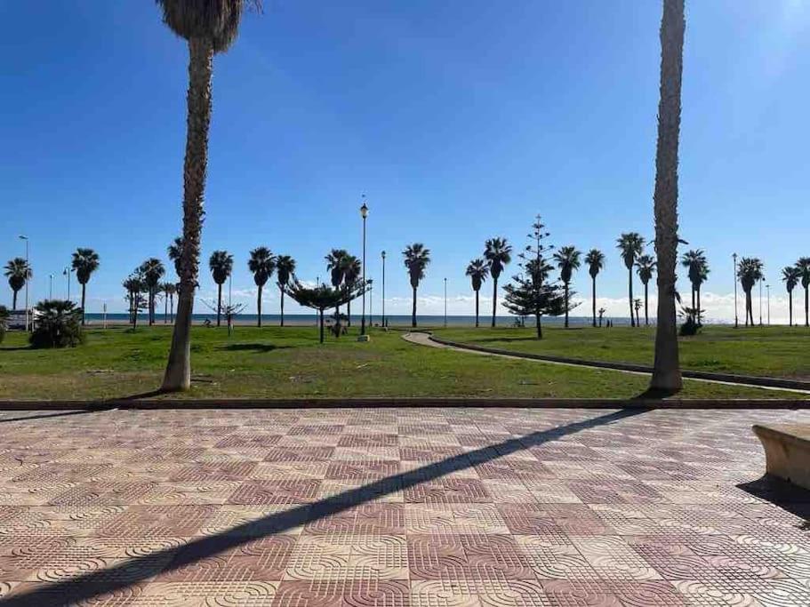 Апартаменти Moderna Y Alegre Vivienda Junto Al Mar . Рокетас-де-Мар Екстер'єр фото